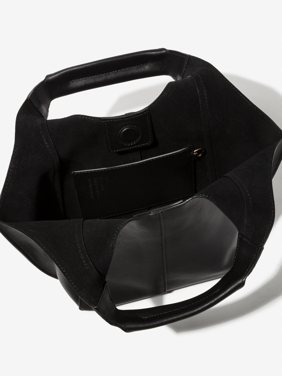 Parachute Mini in smooth black calfskin – inside