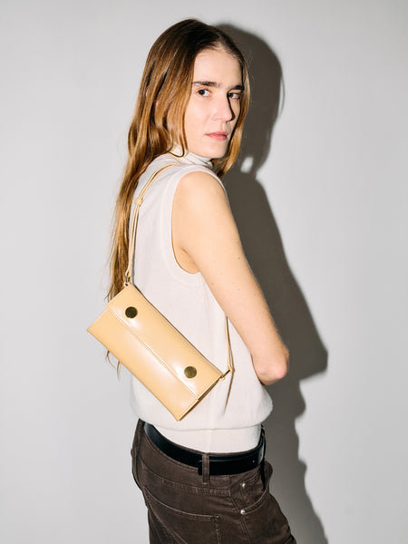 PR Rendez-Vous à Paris サイン NAVEL B Skinny B smooth sand calfskin – RSVP Paris