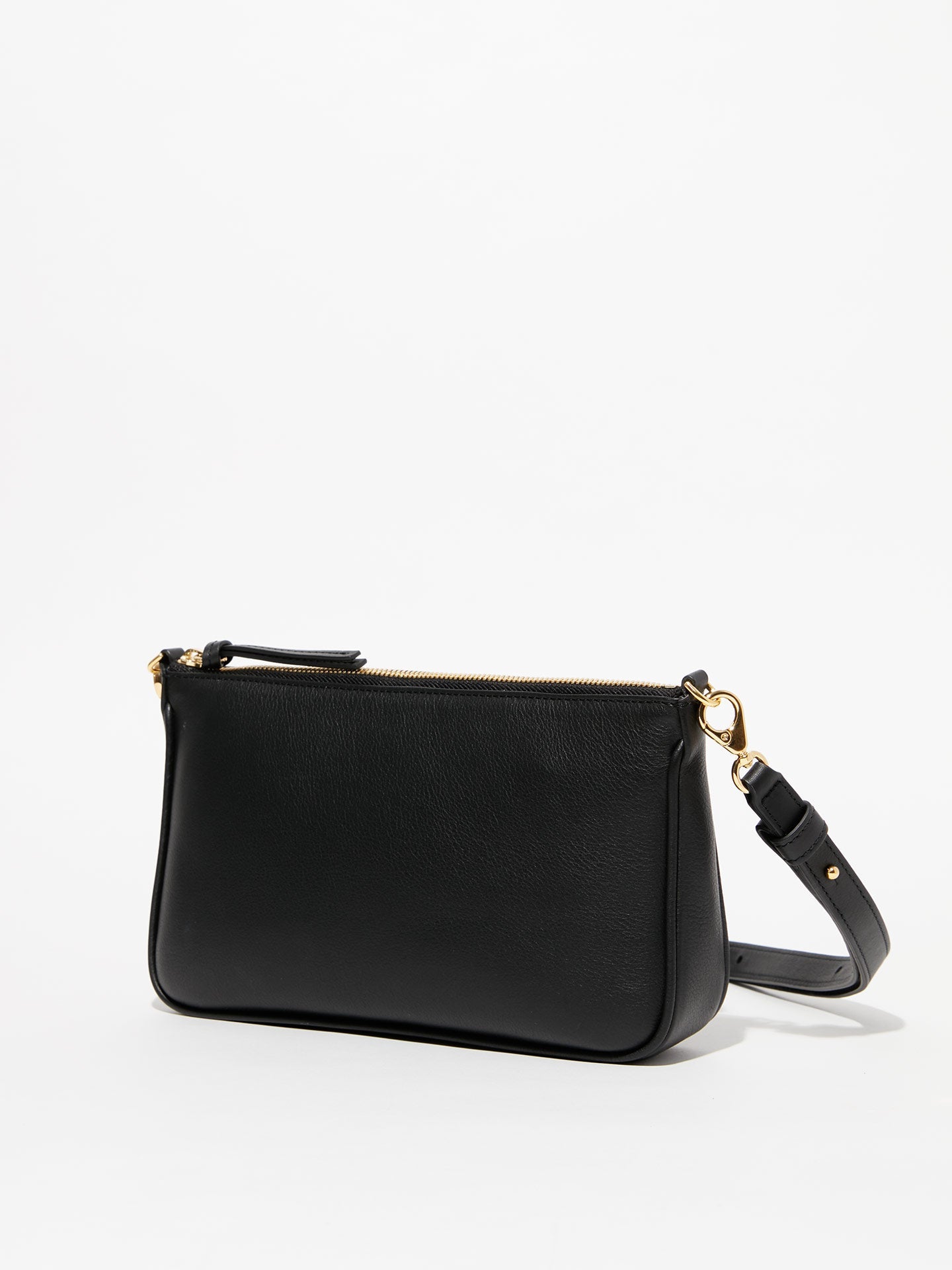 Fendi Baguette Chain Shoulder Bag in Black Nappa Leather – Coco